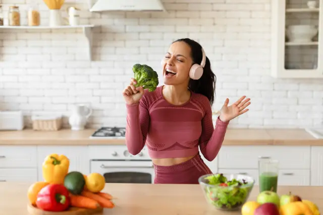 los alimentos a preparar tras el ejercicio deben tener capacidad antiinflamatoria como el brocoli